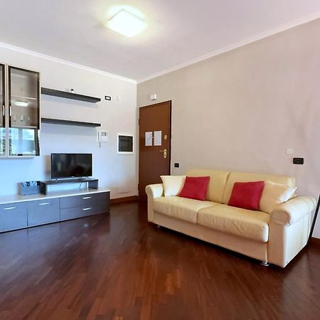 Sun Nest Apartment - Terrace & Garage Fiumicino Buitenkant foto