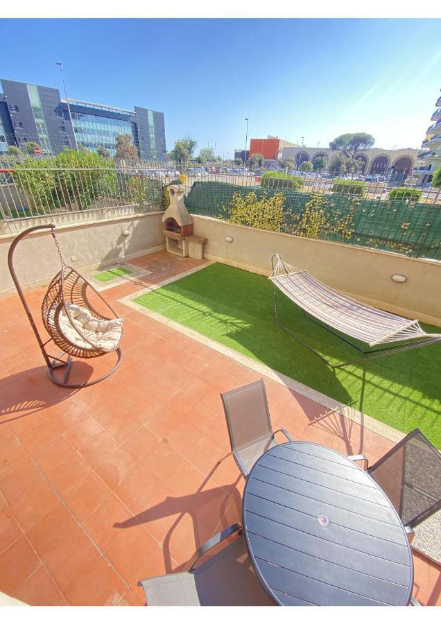 Sun Nest Apartment - Terrace & Garage Fiumicino Buitenkant foto